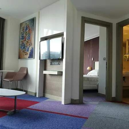 Апартаменты Luxuary In A 5-star